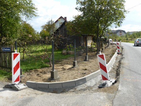 Budowa chodników - Sterkowiec, Maszkienice, Jadowniki ul. Podgórska